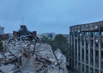 Масштаби руйнувань у Львові внаслідок російського ракетного удару 6 липня. Відео дня
