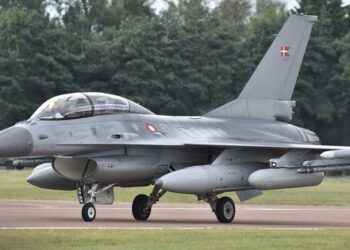 Румунія навчатиме українських пілотів на винищувачах F-16