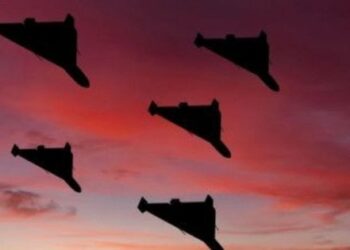 Уламок дрона спричинив пожежу у припортовій інфраструктурі Одещини