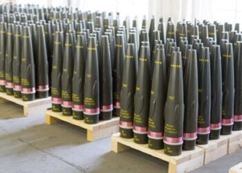 Франція обіцяє щомісяця надавати Україні три тисячі 155-мм снарядів