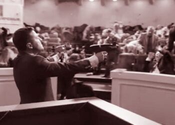 «Сильна рука» чи диктатура безвідповідальності