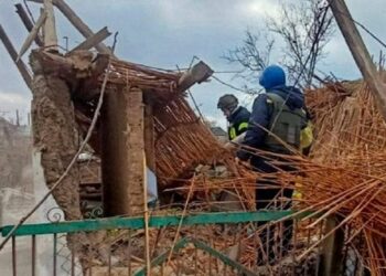 На Херсонщині артснаряд зруйнував житловий будинок, загинула жінка