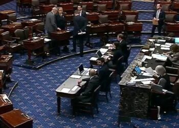 Сенат США підтримав розгляд законопроекту про допомогу Україні