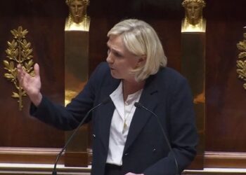 Французька «подруга Путіна» Марін Ле Пен виступила на підтримку України