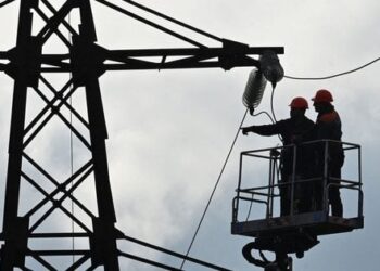 Міненерго заявило, що російські обстріли не призведуть до масштабних відключень світла