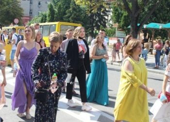 Тернопільського параду випускників цьогоріч не буде