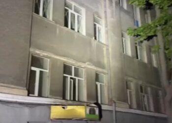 Внаслідок нічної балістичної атаки в Одесі загинули три людини (відео)