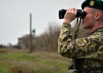Житель Ужгорода уник ув’язнення за переправлення ухилянта спільно з прикордонником