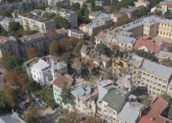 Урядовий уповноважений Польщі з відбудови України оглянув руйнування у Львові