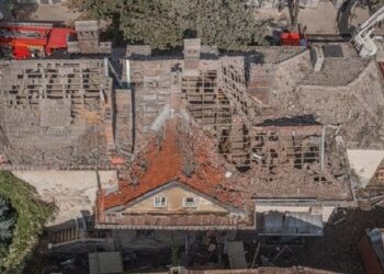 Львівська міськрада показала результати відновлення пошкоджених росіянами будинків