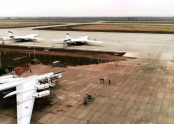 Безпілотники атакували військовий аеродром у Саратовській області