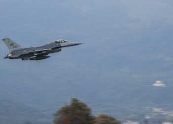 Норвегія навчатиме українських пілотів винищувачів F-16 у Португалії