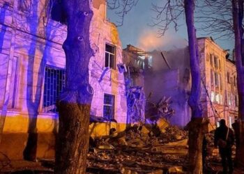 Росіяни здійснили ракетну атаку на Кривий Ріг, є загиблі та поранені