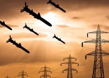 Росіяни за ніч випустили по Україні майже 200 дронів та 93 ракети