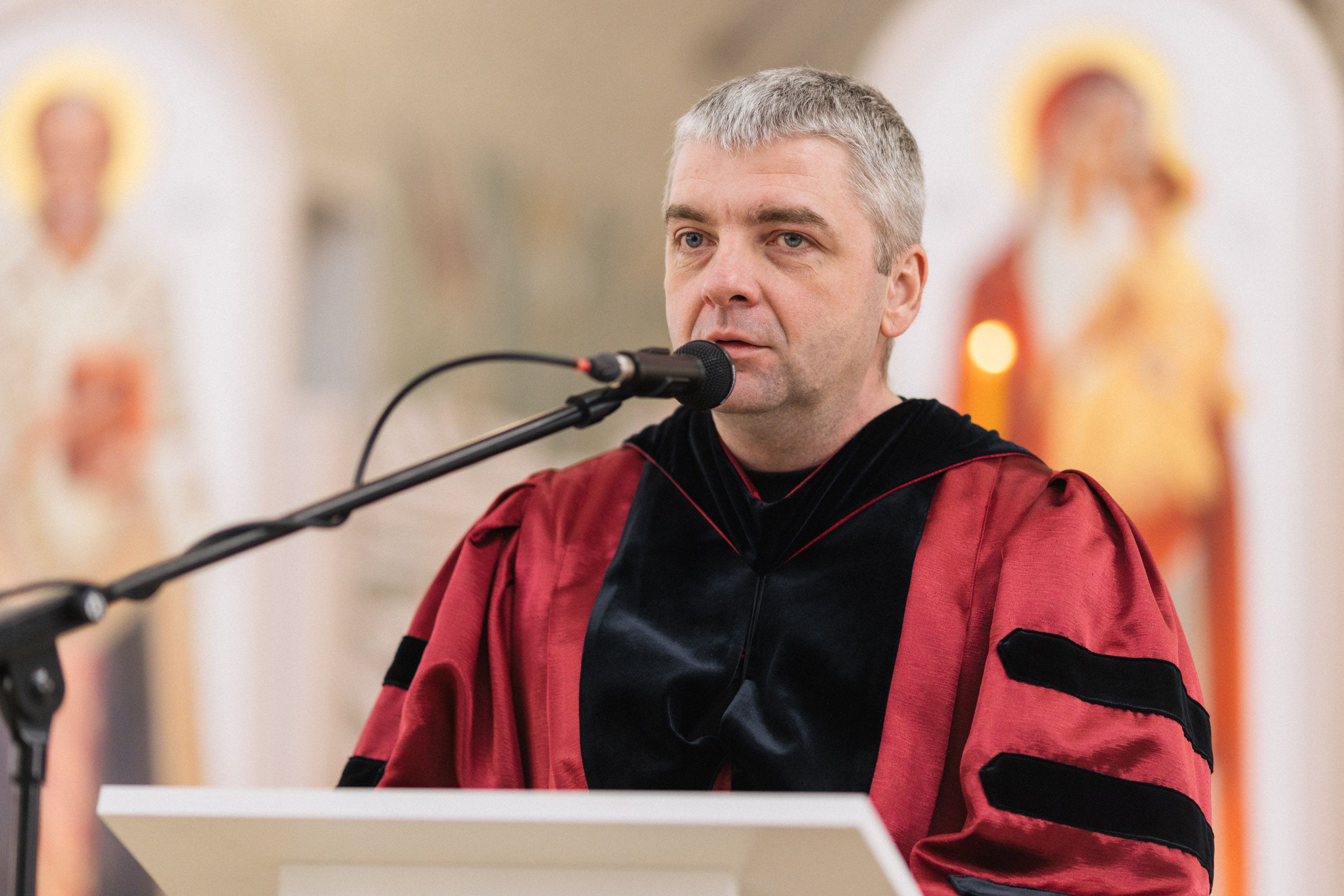 Maksym Butkiewicz podczas swojego wystąpienia na UCU. Zdjęcie: Oleksandr Urban
