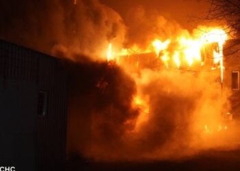 Росіяни вночі атакували Україну балістичною ракетою та понад 120 дронами