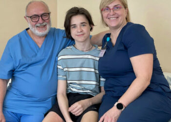 Italijanski hirurg spasao teško povređenog 15-godišnjeg dečaka iz Kramatorska