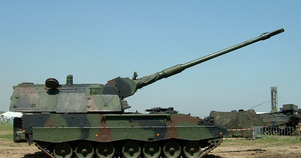Nemačka potvrdila isporuku haubica Panzerhaubitze 2000 Ukrajini