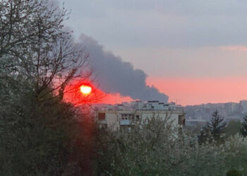Rusi izveli raketne udare u nekoliko okruga Lviva