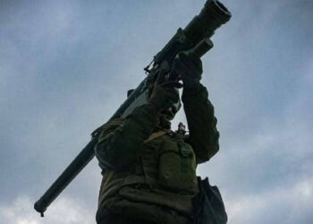 Zelenski kaže da Ukrajina koristi nedeljnu vojnu pomoć za dan