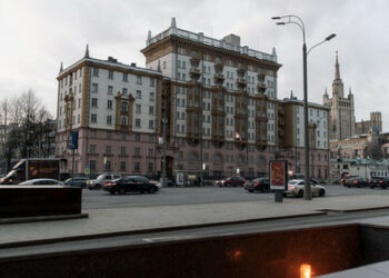 Ambasada SAD pozvala svoje građane da hitno napuste Rusiju