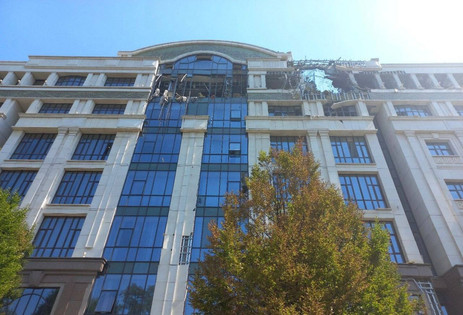 Administracija šefa okupatora Donjecka pogođena je granatom