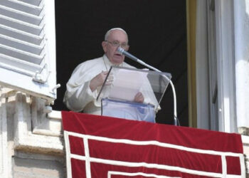 Papa uručio obraćanje Zelenskom i Putinu