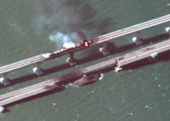 Putin je eksploziju na krimskog mostu nazvao "terorističkim napadom ukrajinskih specijalnih službi"