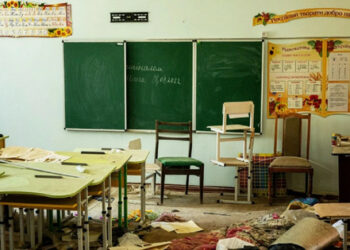 Rusi stisli vojsku u škole u kojima se nastava nastavlja