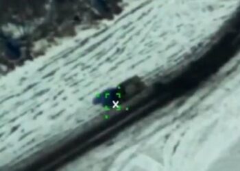 СБУ показала, як знищила російські ЗРК за допомогою дронів-камікадзе (відео)