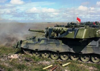 Данія передасть Україні 100 танків Leopard