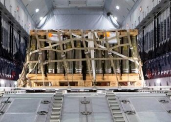 ЗМІ розповіли про гальмування Францією придбання снарядів для України