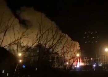 У російському Бєлгороді дрон атакував електропідстанцію, частина міста без світла