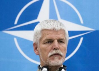 Президент Чехії закликав розгромити Росію в Україні