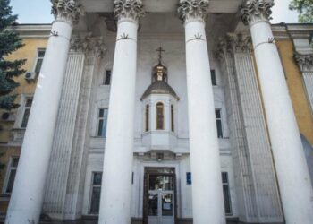 Росіяни захопили єдиний собор ПЦУ в Криму та крадуть майно