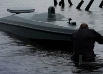 CNN вперше публічно продемонстрував український морський дрон-камікадзе (відео)