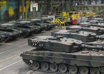 Пошкоджені в Україні танки Leopard 2 ремонтуватимуть в Німеччині та Литві