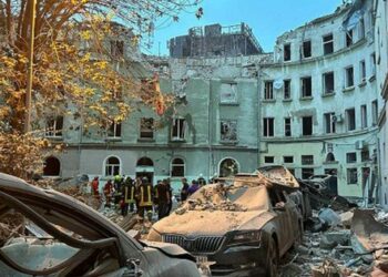 Росіяни влучили в багатоповерхівку у Львові