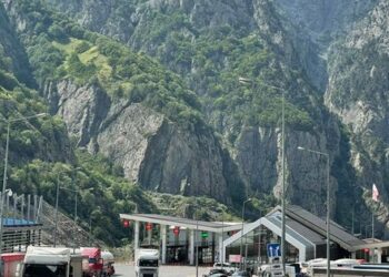 Грузія пропустила з Росії колишніх українських в'язнів після їхнього десятиденного очікування