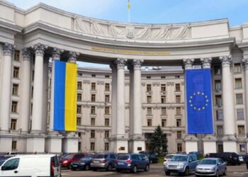 МЗС України обурилось через розмови про вступ в НАТО в обмін на поступки Росії