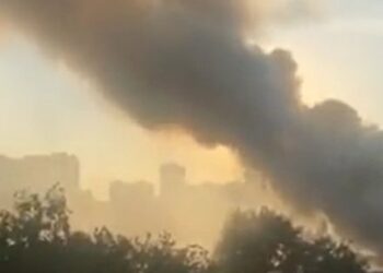 Безпілотники атакували три області Росії, у Підмосков'ї загорівся цех з електроніки для ракет