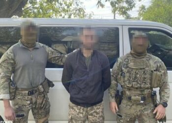 СБУ затримала у Дніпрі російського агента, який прикидався військовослужбовцем ЗСУ