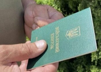 За відмову служити в ЗСУ мешканець Хмельниччини отримав 3 роки тюрми