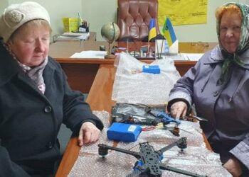 Пенсіонерки з Прикарпаття та Києва придбали дрони-камікадзе для ЗСУ