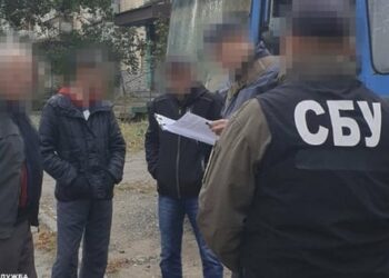 СБУ затримала перевізника, який після захоплення Херсона працював на Росію