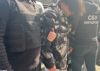 У Дніпрі СБУ затримала 22-річного коригувальника під час дорозвідки біля госпіталю