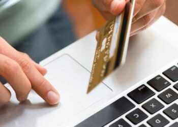 На Тернопільщині поліція випадково виявила шахрая, який ошукав людей на 200 тис. грн