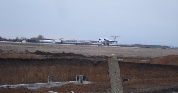 ГУР уточнило результати атаки дронів по російському аеродрому в Єйську