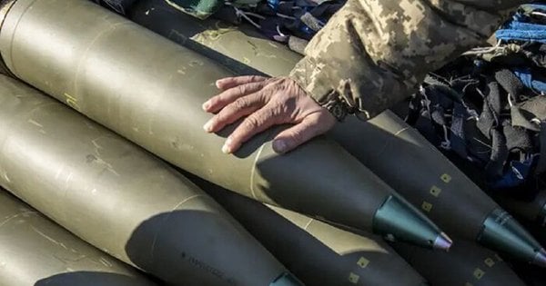 В Словаччині за два дні зібрали понад 700 тис. євро на снаряди для України