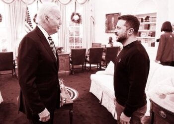 Україна не є васалом США